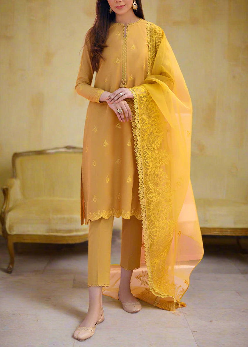 Grace W608- Embroidered 3pc Linen Dress with Embroidered Organza Dupatta.