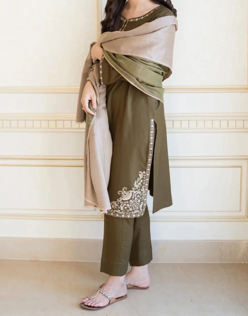 Grace W513-Embroidered 3pc Marina dress with Shawl.