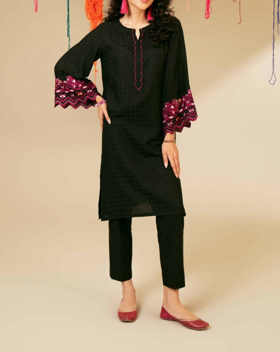 Grace S725-Embroidered 2pc lawn dress.