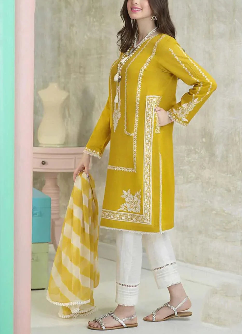 Grace S986-Embroidered 3PC Lawn Dress With Printed Munar Dupatta.