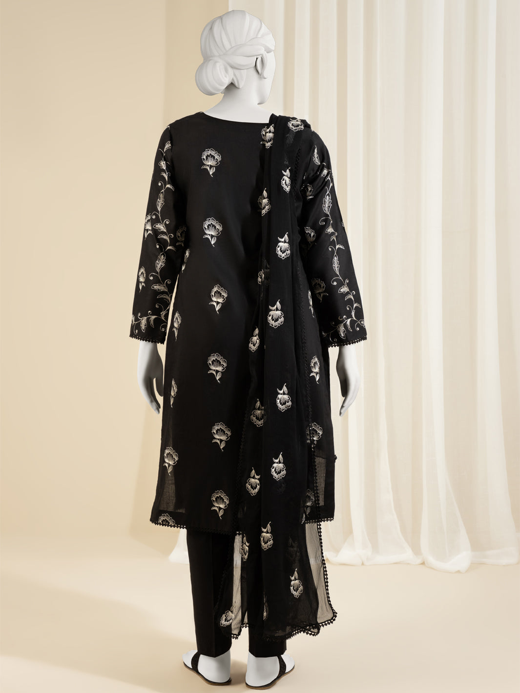 Grace W185 - Embroidered 3pc marina dress with embroidered chiffon dupatta