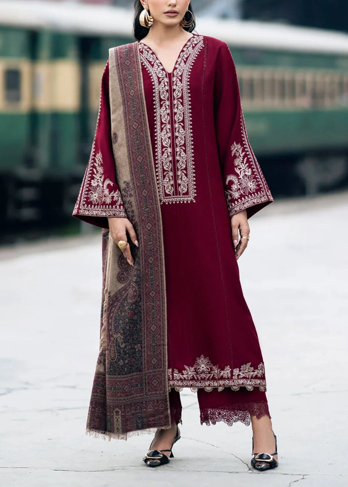 Grace W570-Embroidered 3pc marina dress with Printed shawl.