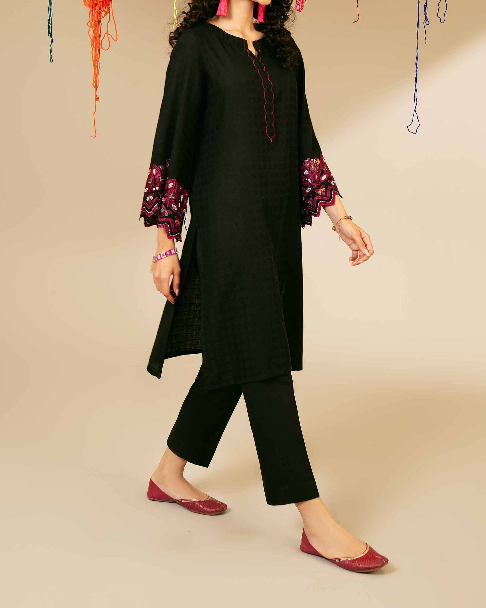 Grace S725-Embroidered 2pc lawn dress.