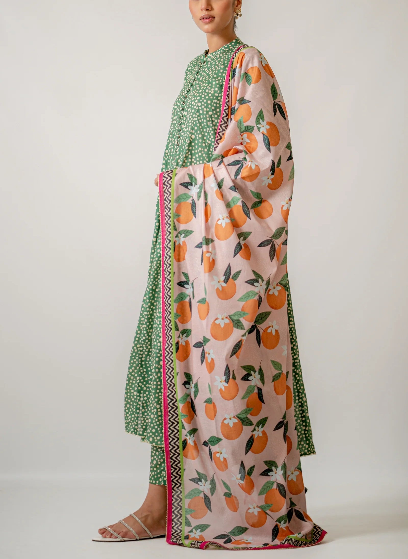 Grace S995-Digital Printed 3pc Lawn Dress with Digital Printed Lawn Dupatta.