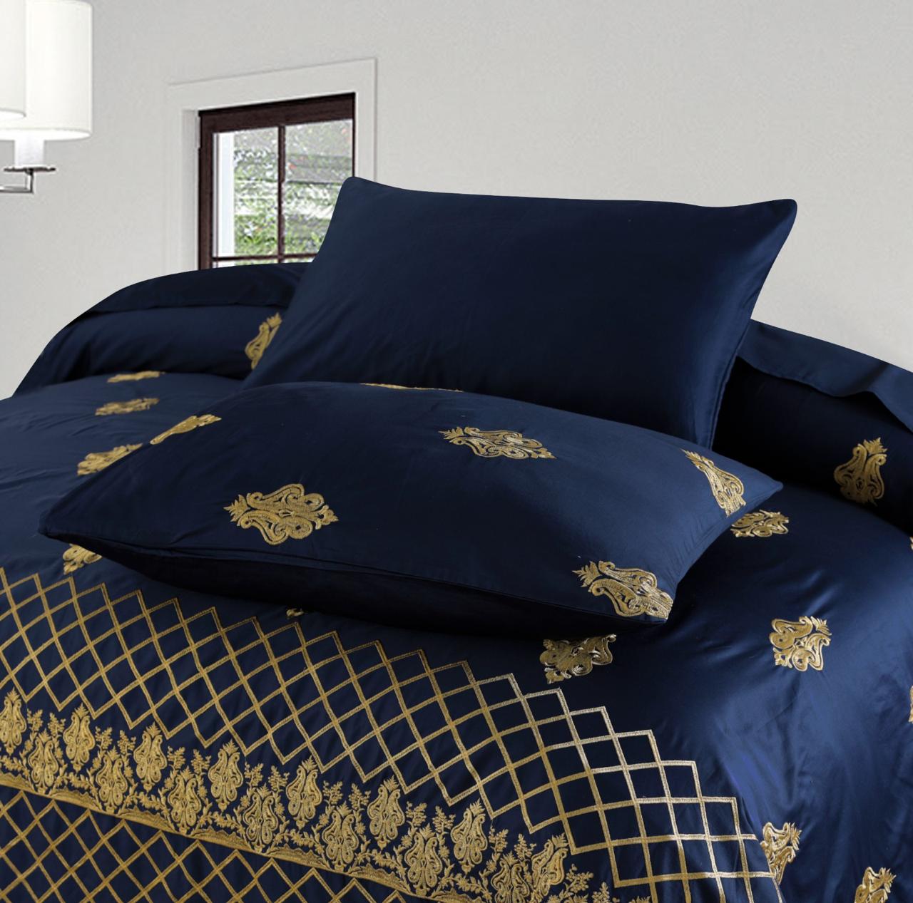 k004-Embroidered Duvet Cover Set (Luxury Sateen).