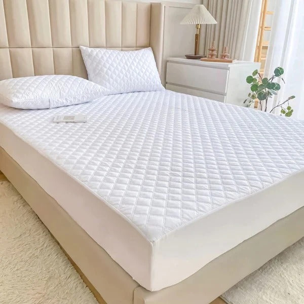 Quilted Waterproof Mattress Protector white