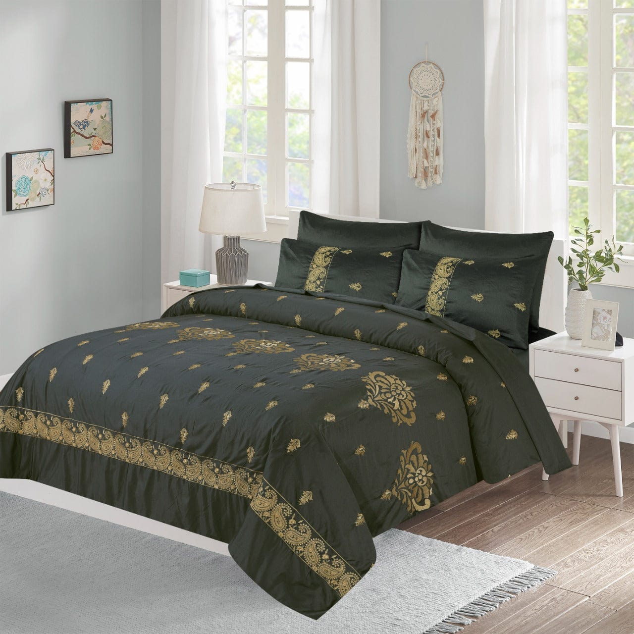 k0011- Embroidered Duvet Cover Set (Luxury Sateen).